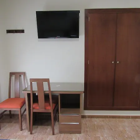 Restaurante El Paraiso * 돈베니토